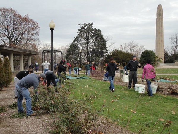 Winterizing A Garden Workshop 2010 – 7